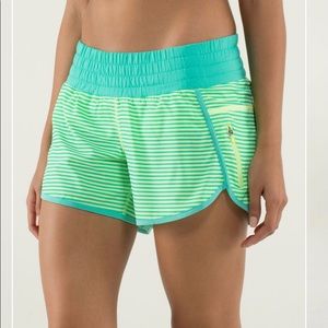 Lululemon Tracker Short ll Striped Green